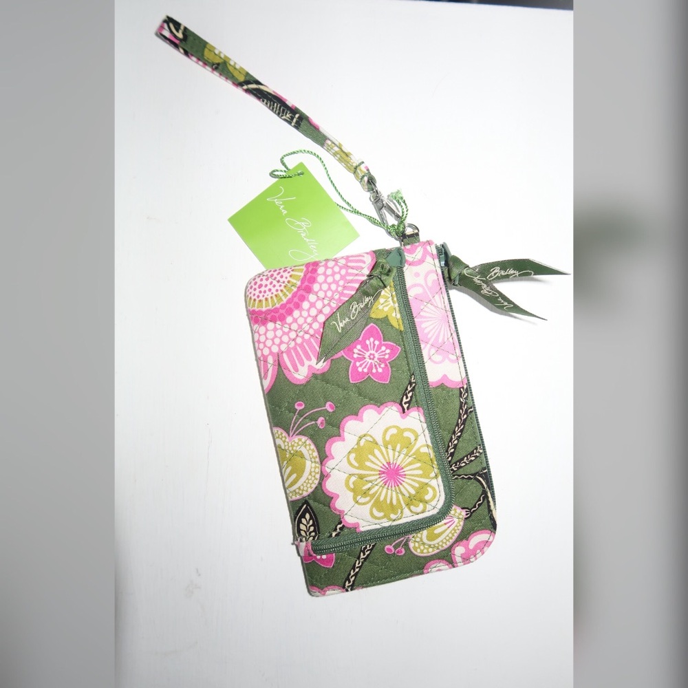 NWT Vera Bradley wristlet wallet clutch